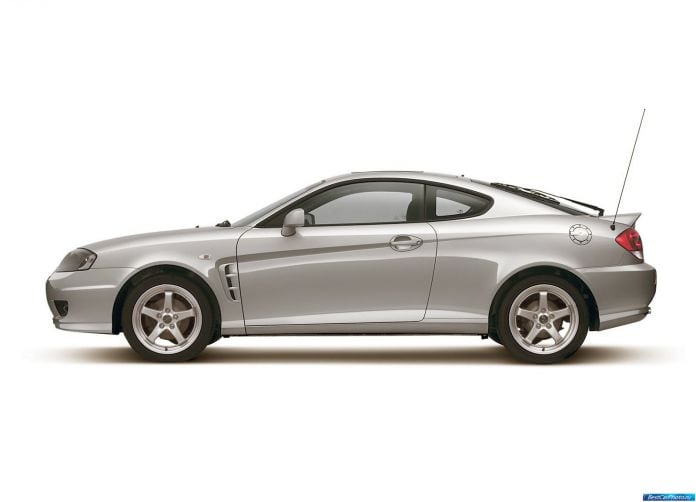 2005 Hyundai Coupe - фотография 26 из 37 2005 Hyundai Coupe - фотография 26 из 37