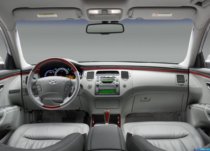 2005 Hyundai Grandeur - фотография 6 из 10 2005 Hyundai Grandeur - фотография 6 из 10