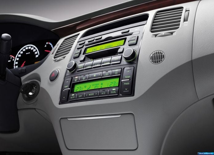 2005 Hyundai Grandeur - фотография 8 из 10