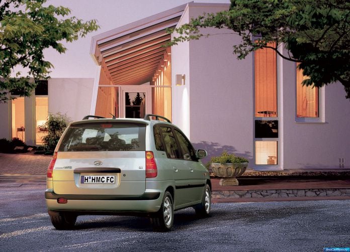 2005 Hyundai Matrix - фотография 1 из 10