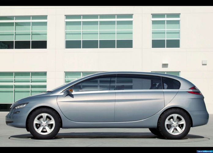 2005 Hyundai Portico Concept - фотография 2 из 14