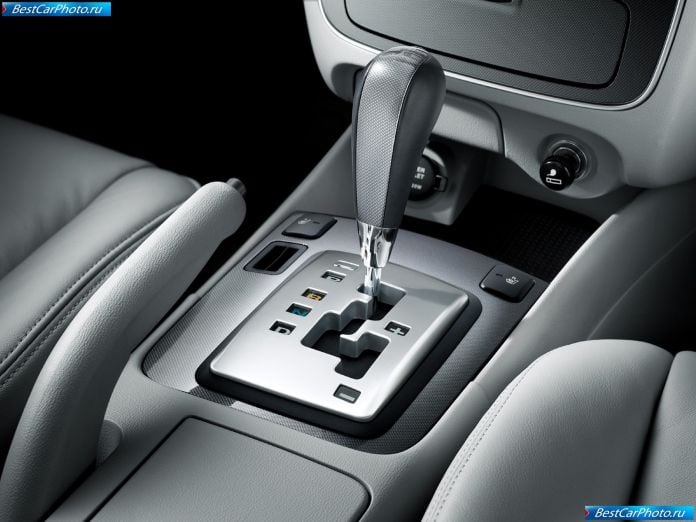 2005 Hyundai Sonata - фотография 14 из 22 2005 Hyundai Sonata - фотография 14 из 22