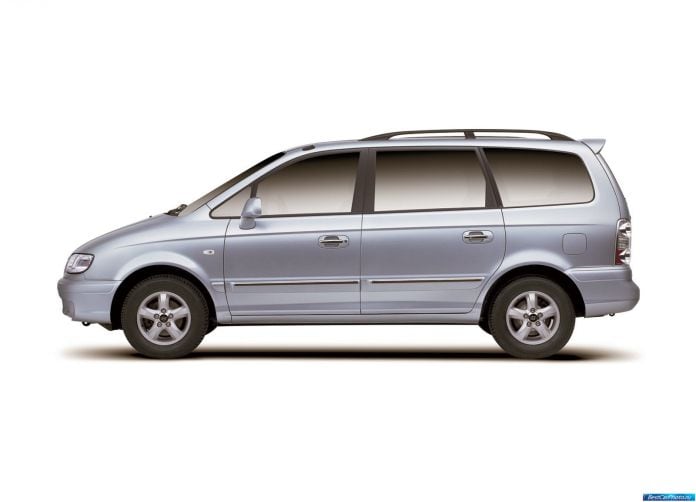 2005 Hyundai Trajet - фотография 4 из 14