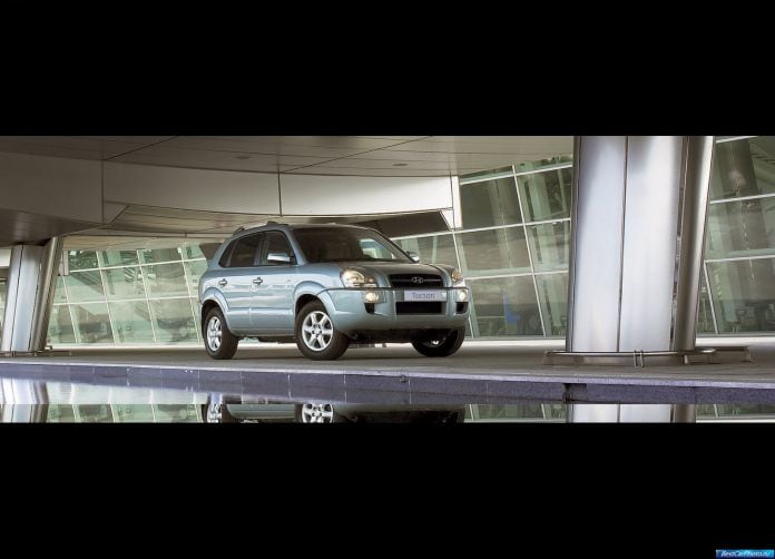 2005 Hyundai Tucson - фотография 26 из 27 2005 Hyundai Tucson - фотография 26 из 27