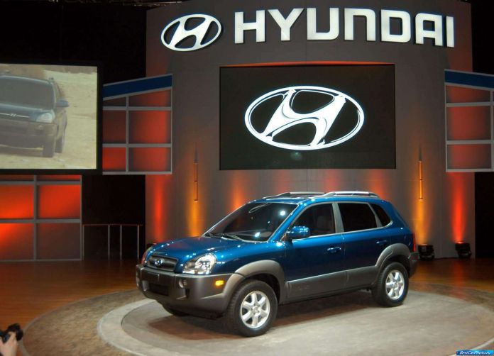 2005 Hyundai Tucson V6 - фотография 20 из 22