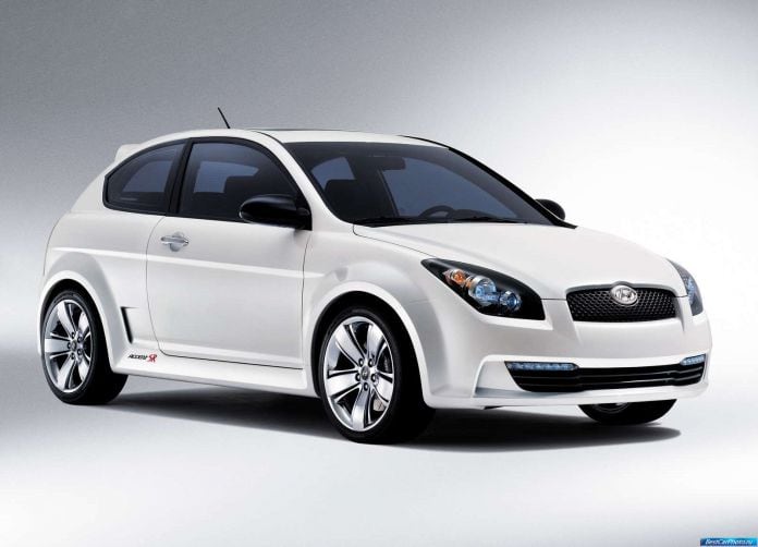 2006 Hyundai Accent SR - фотография 2 из 22