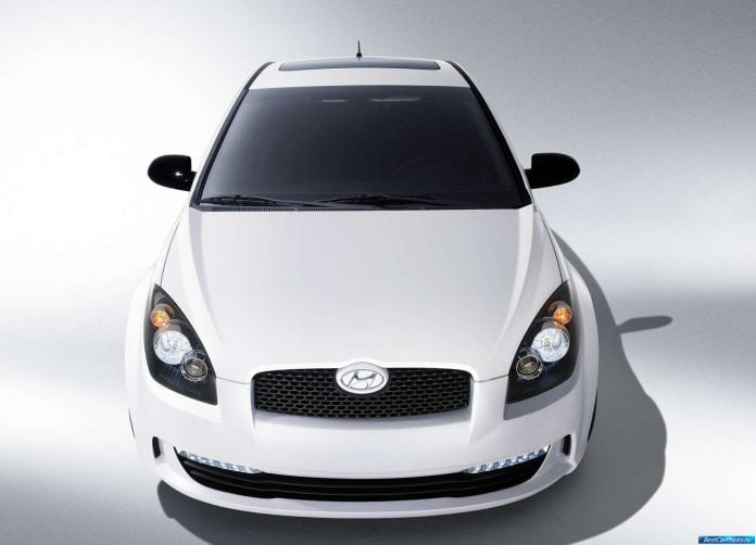2006 Hyundai Accent SR - фотография 7 из 22