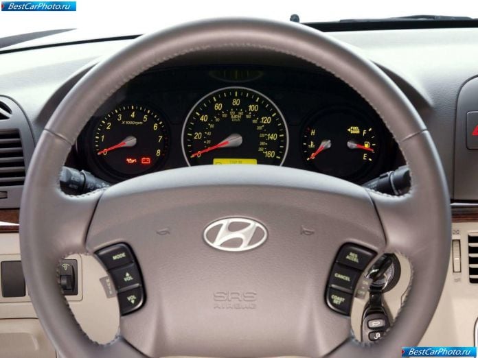 2006 Hyundai Sonata V6 - фотография 9 из 20 2006 Hyundai Sonata V6 - фотография 9 из 20