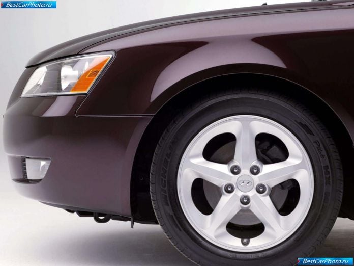 2006 Hyundai Sonata V6 - фотография 15 из 20
