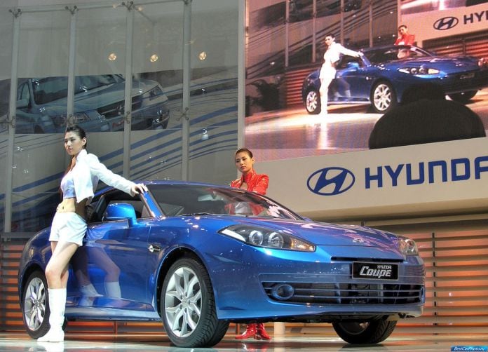 2007 Hyundai Coupe - фотография 2 из 6