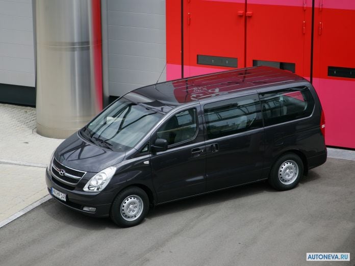 2007 Hyundai H1 Wagon - фотография 7 из 18