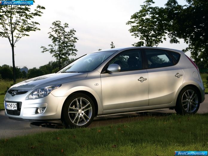 2008 Hyundai I30 - фотография 14 из 119 2008 Hyundai I30 - фотография 14 из 119