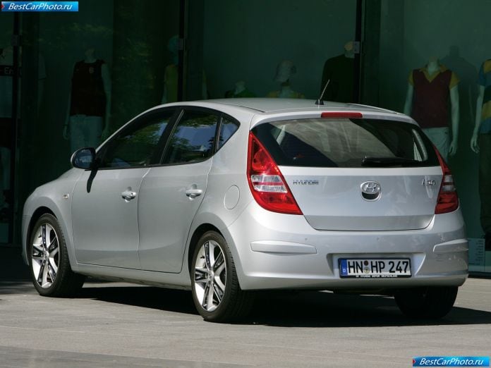 2008 Hyundai I30 - фотография 69 из 119 2008 Hyundai I30 - фотография 69 из 119