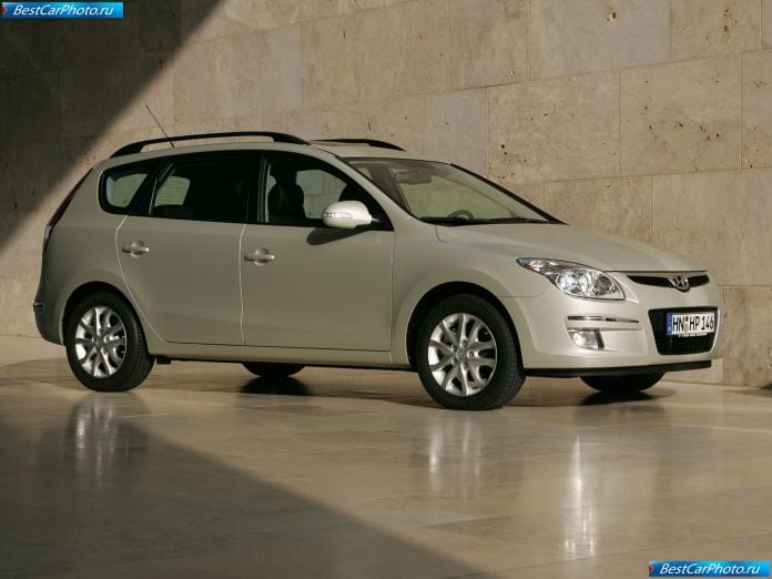 2008 Hyundai I30 Estate - фотография 16 из 75 2008 Hyundai I30 Estate - фотография 16 из 75