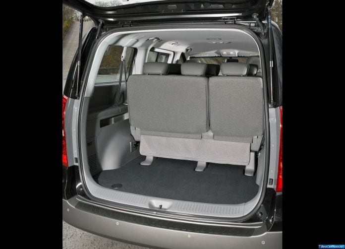 2008 Hyundai i800 - фотография 9 из 13