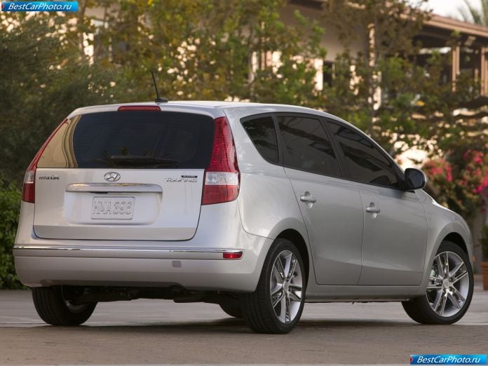2009 Hyundai Elantra Touring - фотография 20 из 48 2009 Hyundai Elantra Touring - фотография 20 из 48