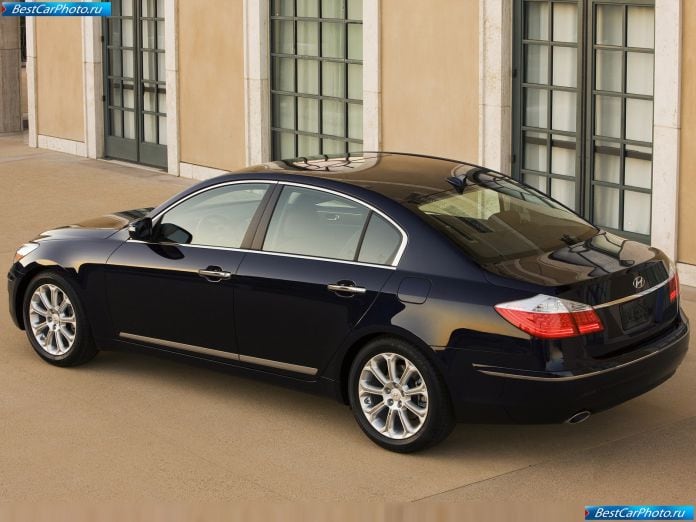2009 Hyundai Genesis - фотография 11 из 32 2009 Hyundai Genesis - фотография 11 из 32
