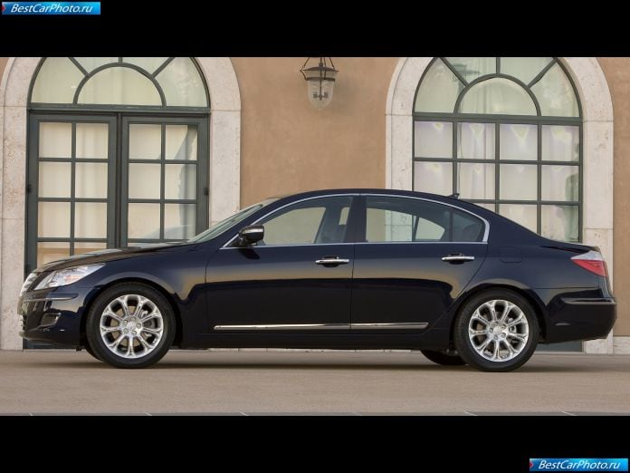 2009 Hyundai Genesis - фотография 20 из 32 2009 Hyundai Genesis - фотография 20 из 32