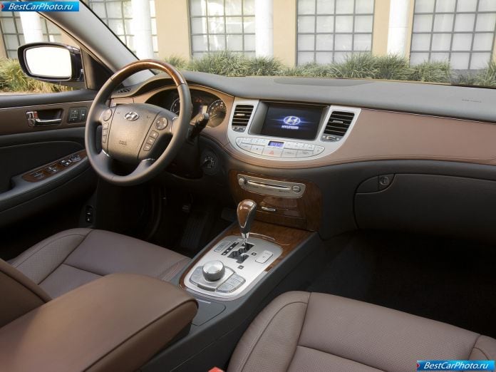 2009 Hyundai Genesis - фотография 26 из 32