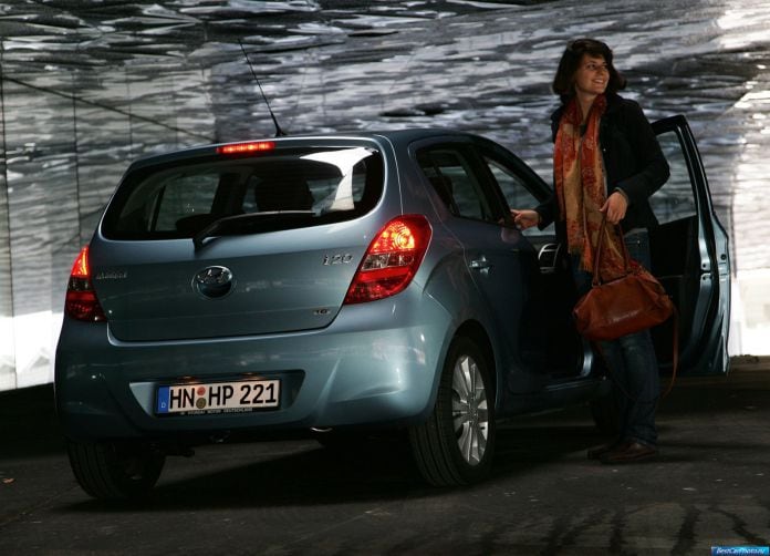 2009 Hyundai i20 - фотография 55 из 103 2009 Hyundai i20 - фотография 55 из 103