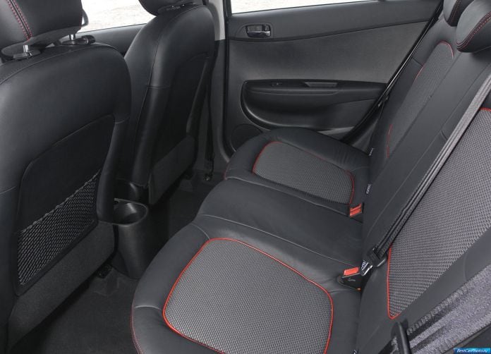 2009 Hyundai i20 - фотография 69 из 103 2009 Hyundai i20 - фотография 69 из 103