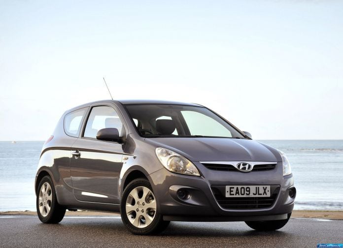 2009 Hyundai i20 3-door - фотография 1 из 31 2009 Hyundai i20 3-door - фотография 1 из 31