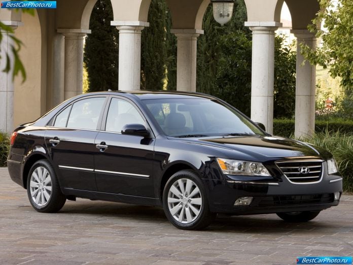 2009 Hyundai Sonata - фотография 2 из 18