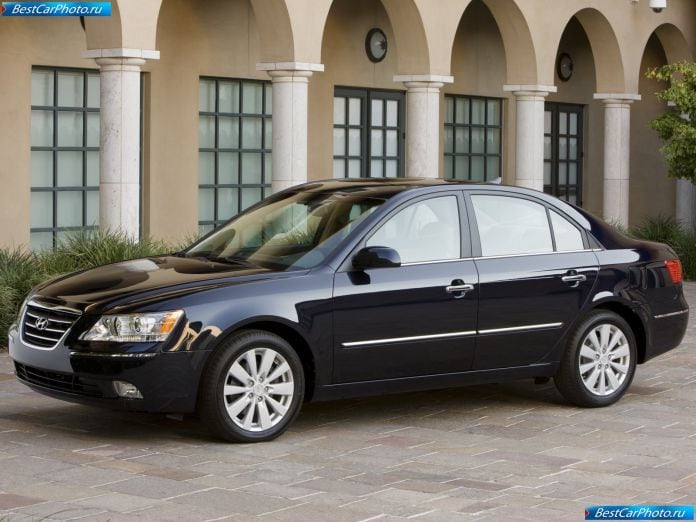 2009 Hyundai Sonata - фотография 3 из 18