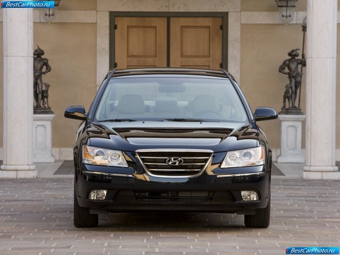 2009 Hyundai Sonata - фотография 7 из 18