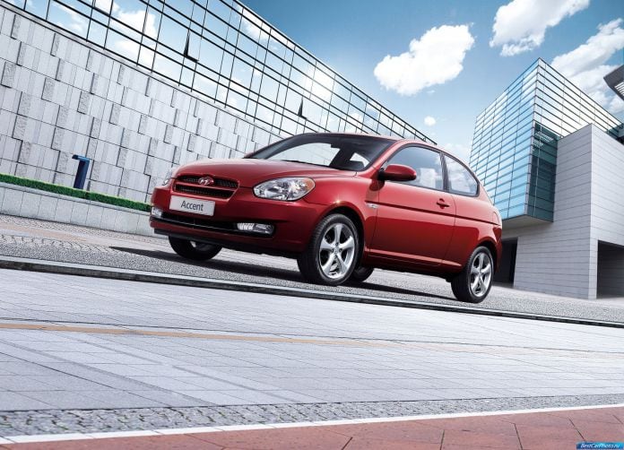2010 Hyundai Accent - фотография 1 из 19 2010 Hyundai Accent - фотография 1 из 19