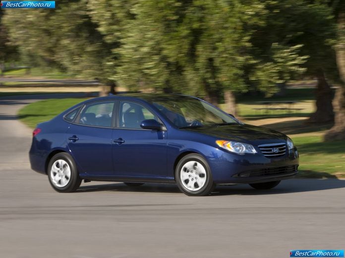 2010 Hyundai Elantra Blue - фотография 4 из 38 2010 Hyundai Elantra Blue - фотография 4 из 38