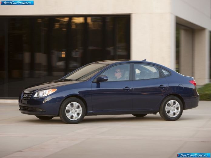 2010 Hyundai Elantra Blue - фотография 8 из 38 2010 Hyundai Elantra Blue - фотография 8 из 38