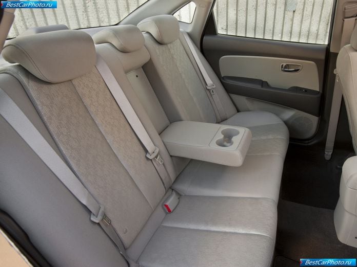 2010 Hyundai Elantra Blue - фотография 16 из 38