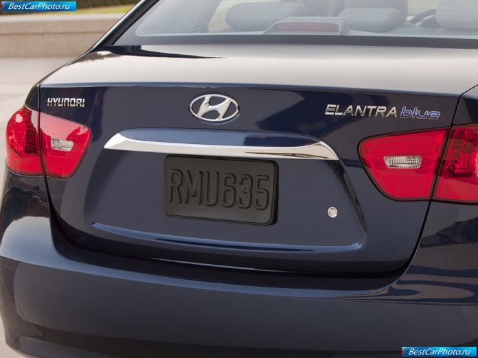 2010 Hyundai Elantra Blue - фотография 27 из 38