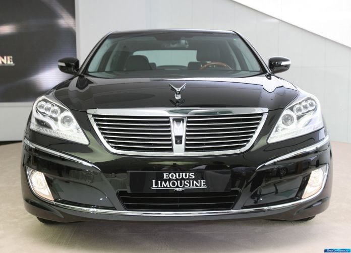 2010 Hyundai Equus limousine - фотография 6 из 7