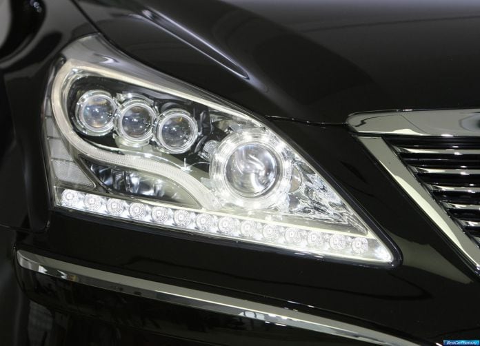 2010 Hyundai Equus limousine - фотография 7 из 7 2010 Hyundai Equus limousine - фотография 7 из 7
