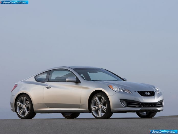 2010 Hyundai Genesis Coupe - фотография 12 из 81