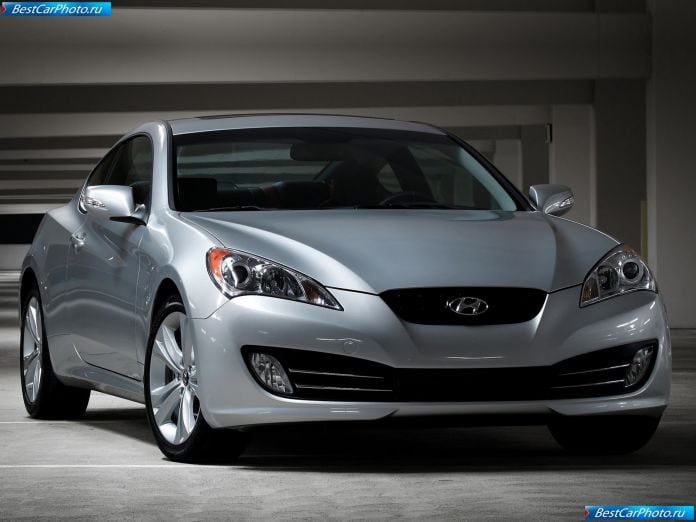 2010 Hyundai Genesis Coupe - фотография 26 из 81