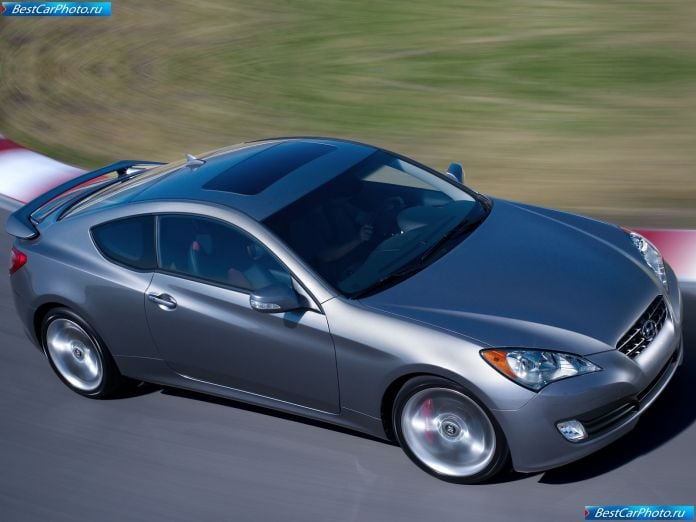 2010 Hyundai Genesis Coupe - фотография 33 из 81 2010 Hyundai Genesis Coupe - фотография 33 из 81