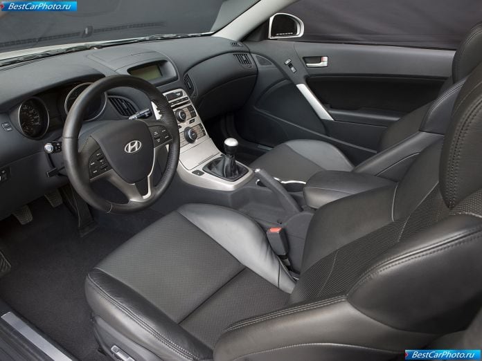 2010 Hyundai Genesis Coupe - фотография 48 из 81 2010 Hyundai Genesis Coupe - фотография 48 из 81