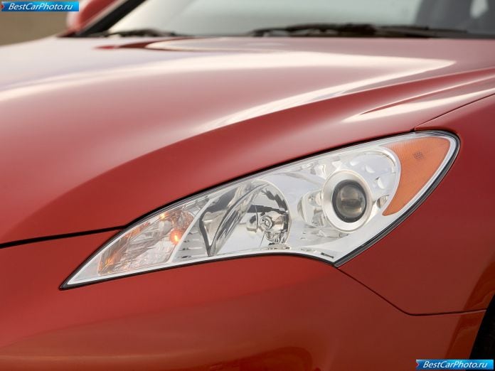 2010 Hyundai Genesis Coupe - фотография 62 из 81