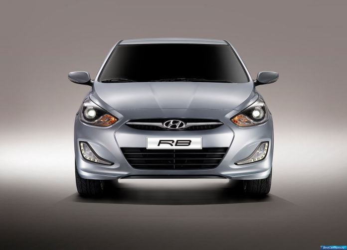 2010 Hyundai RB Concept - фотография 12 из 24