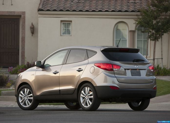 2010 Hyundai Tucson - фотография 5 из 7 2010 Hyundai Tucson - фотография 5 из 7