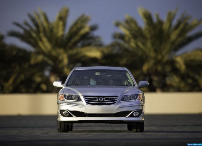 2011 Hyundai Azera - фотография 12 из 18 2011 Hyundai Azera - фотография 12 из 18