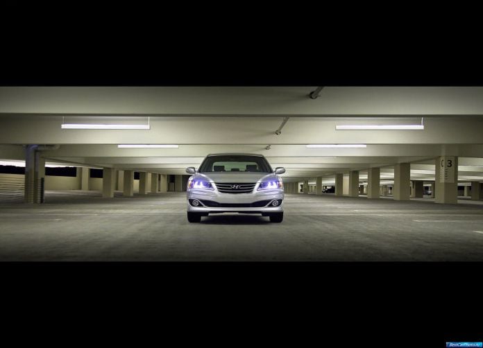 2011 Hyundai Azera - фотография 16 из 18 2011 Hyundai Azera - фотография 16 из 18