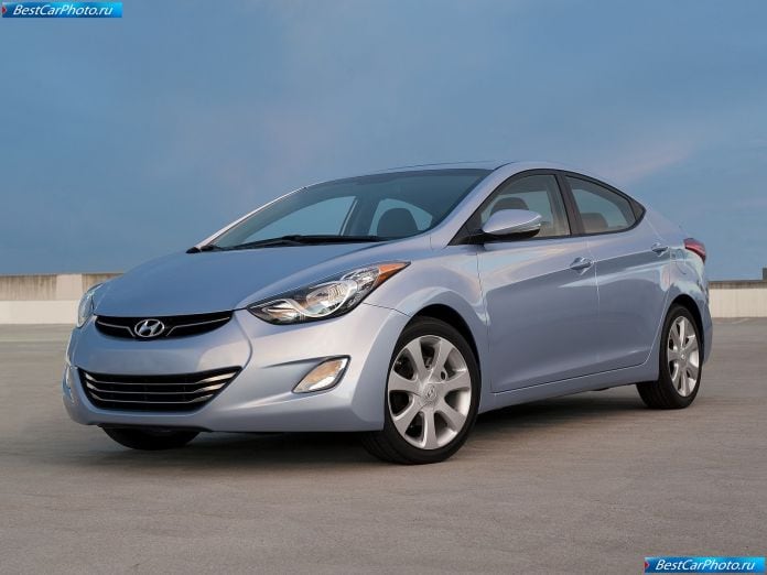 2011 Hyundai Elantra - фотография 6 из 26