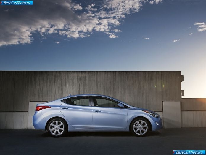 2011 Hyundai Elantra - фотография 13 из 26 2011 Hyundai Elantra - фотография 13 из 26