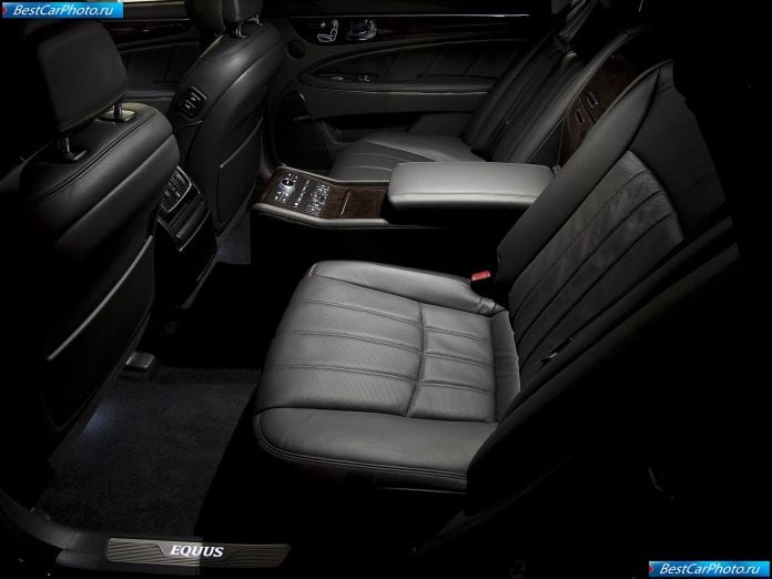 2011 Hyundai Equus - фотография 40 из 56 2011 Hyundai Equus - фотография 40 из 56