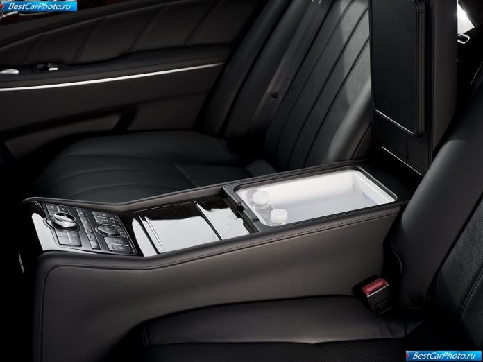 2011 Hyundai Equus - фотография 47 из 56 2011 Hyundai Equus - фотография 47 из 56
