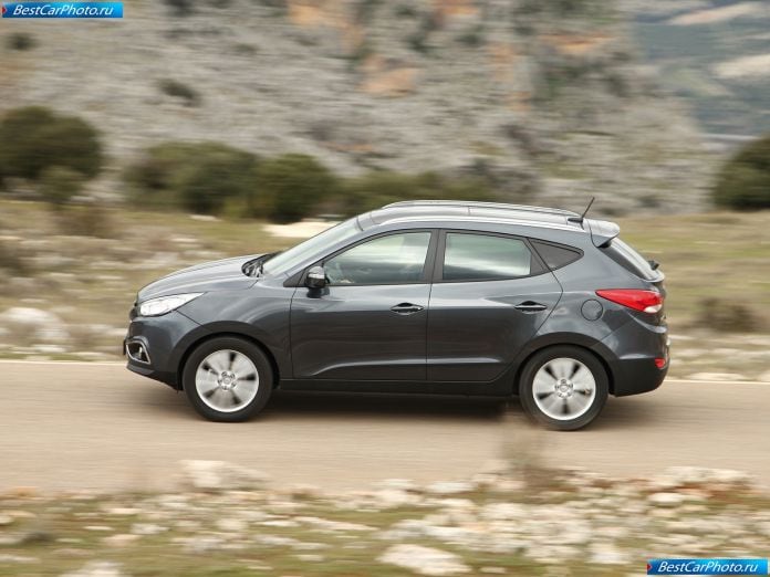 2011 Hyundai Ix35 - фотография 58 из 169 2011 Hyundai Ix35 - фотография 58 из 169